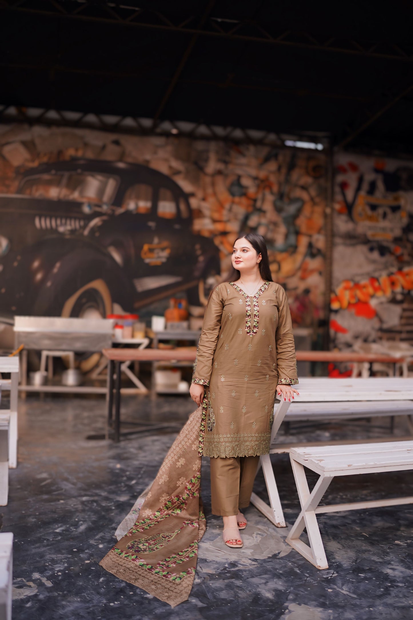 karsiya 3Piece Embroidery Stitched Suit